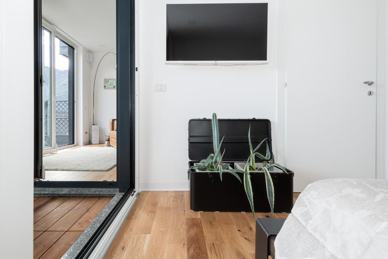 Appartamento Dany Con Vista Lago By Holiday Solutions Несо Екстериор снимка