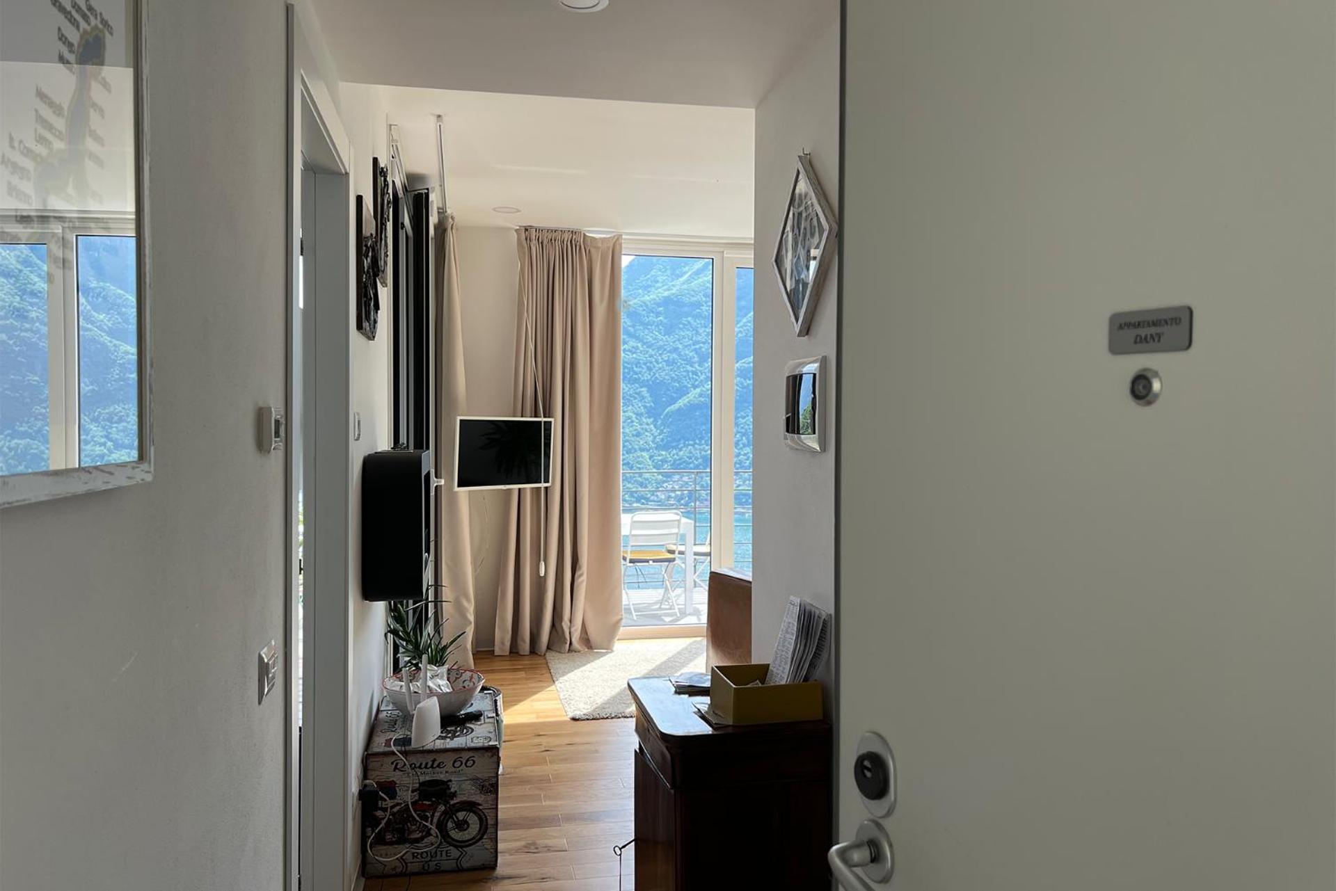 Appartamento Dany Con Vista Lago By Holiday Solutions Несо Екстериор снимка